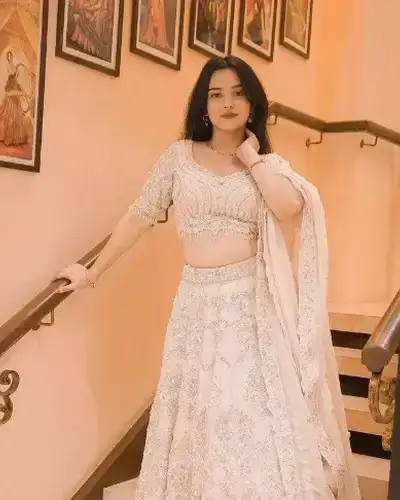 Escort Service In Nuzividu